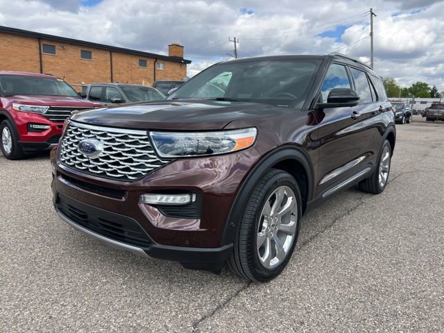 Certified 2020 Ford Explorer Platinum w/ Premium Technology Package AWD/4WD image 33