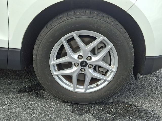 Certified 2024 Ford Edge SEL w/ Convenience Package AWD/4WD image 8