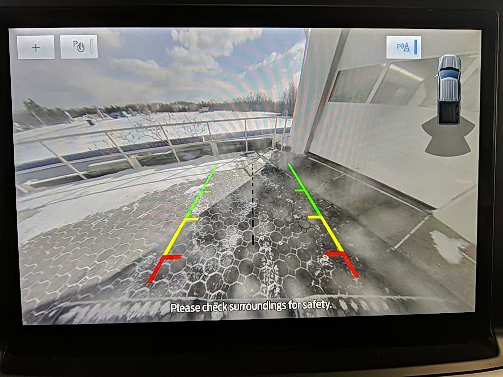 Certified 2022 Ford F150 XLT w/ Equipment Group 302A High image 17