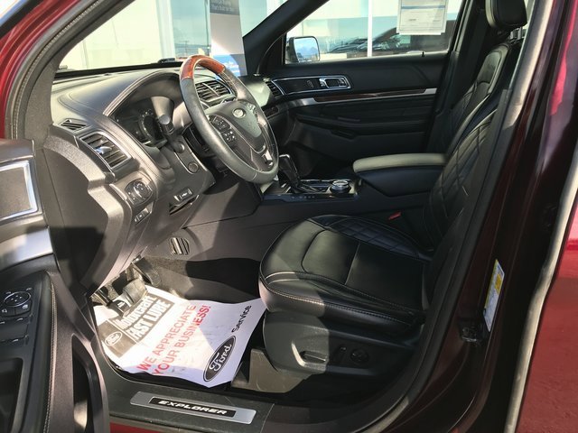 Certified 2019 Ford Explorer Platinum image 5