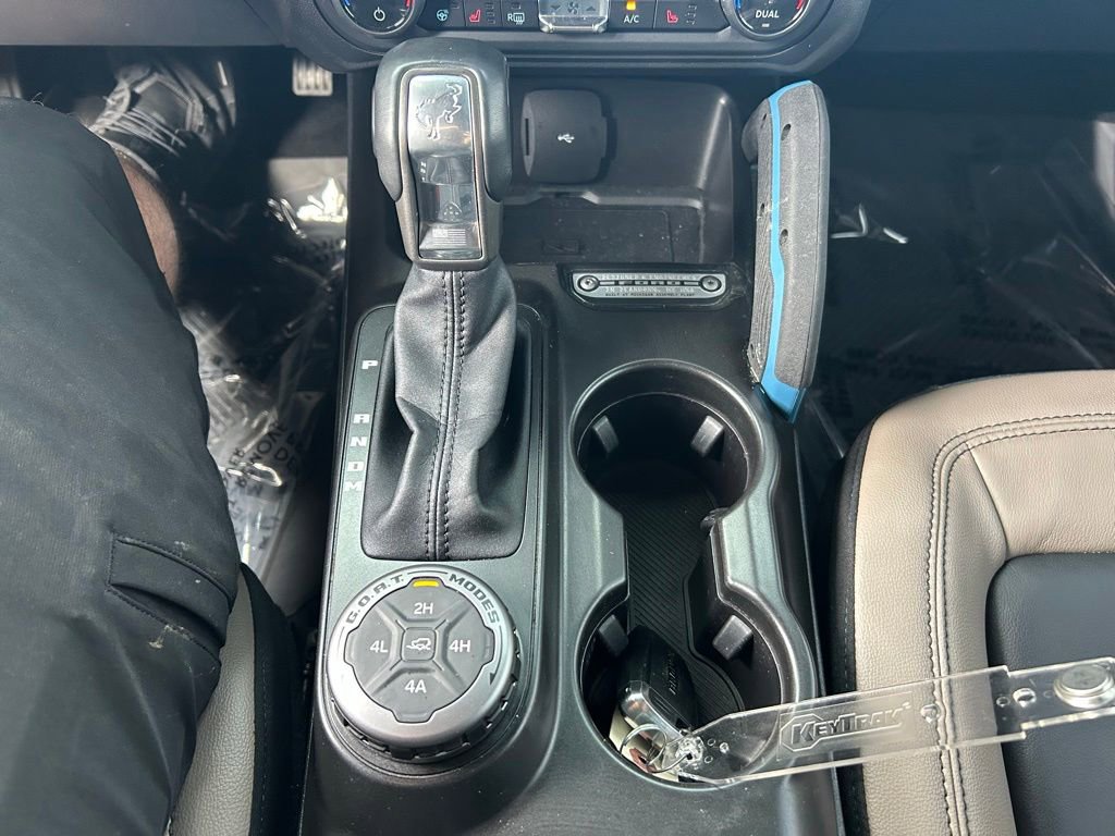 Certified 2023 Ford Bronco Wildtrak AWD/4WD image 18