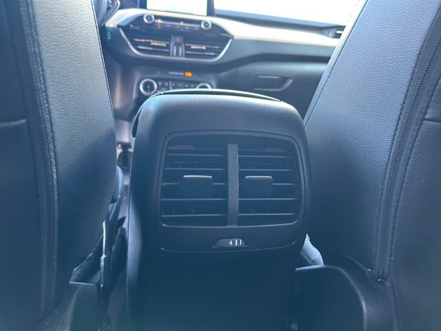 Certified 2022 Ford Escape Titanium w/ Titanium Elite Package image 32