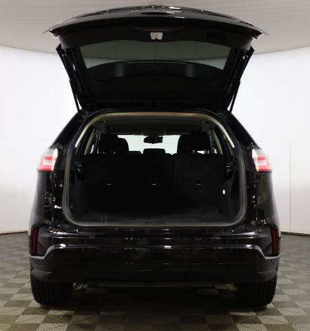 Certified 2024 Ford Edge SE w/ Black Appearance Package AWD/4WD image 20