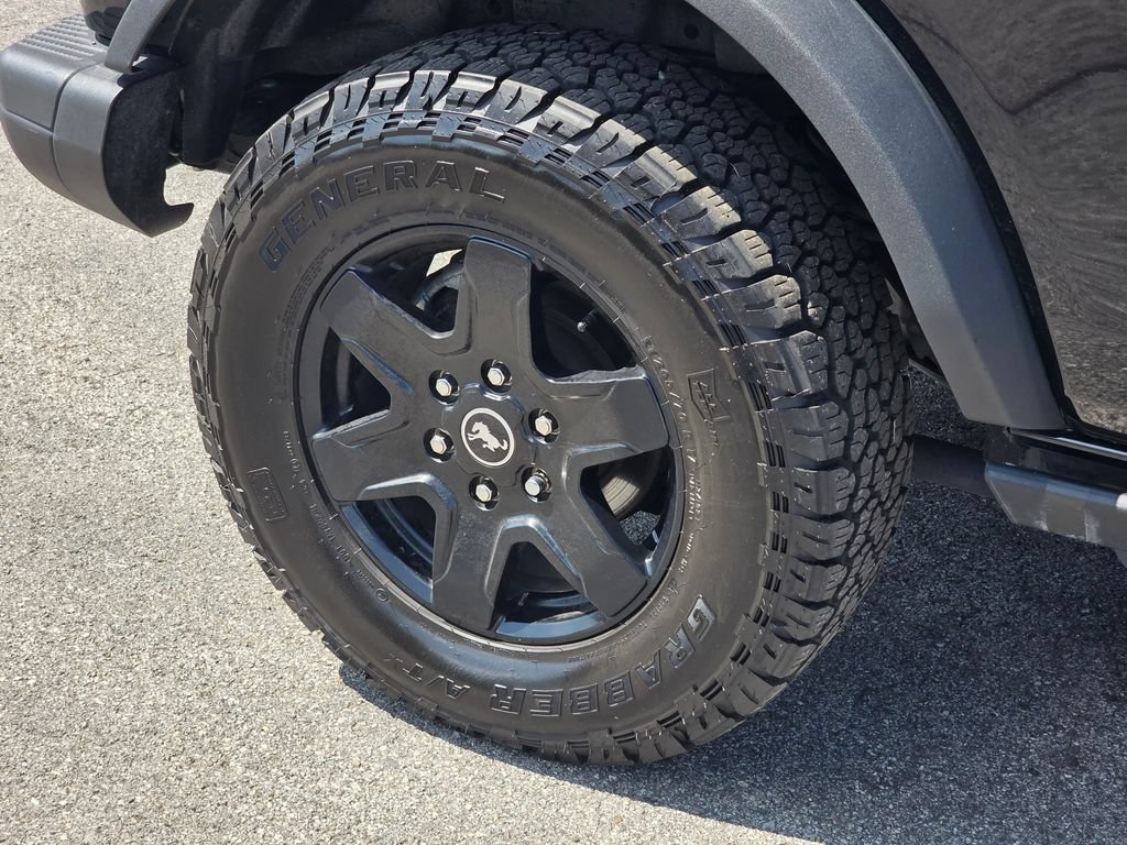 Certified 2024 Ford Bronco Black Diamond AWD/4WD image 35