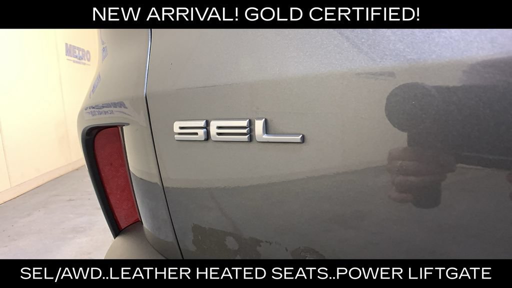 Certified 2021 Ford Escape SEL AWD/4WD image 17
