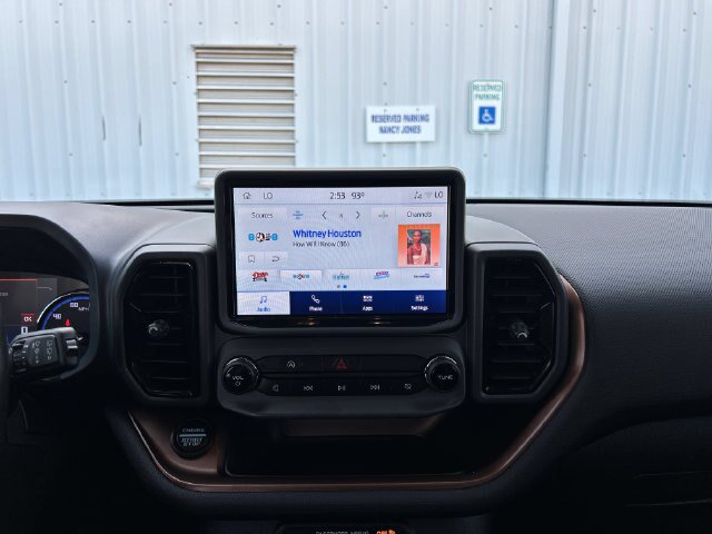 Certified 2022 Ford Bronco Sport Outer Banks w/ Tech Package AWD/4WD image 14