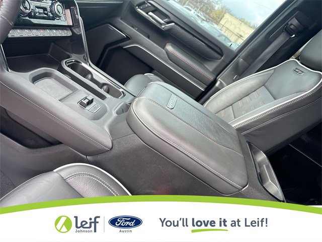 Used 2024 GMC Sierra 2500 AT4X image 28