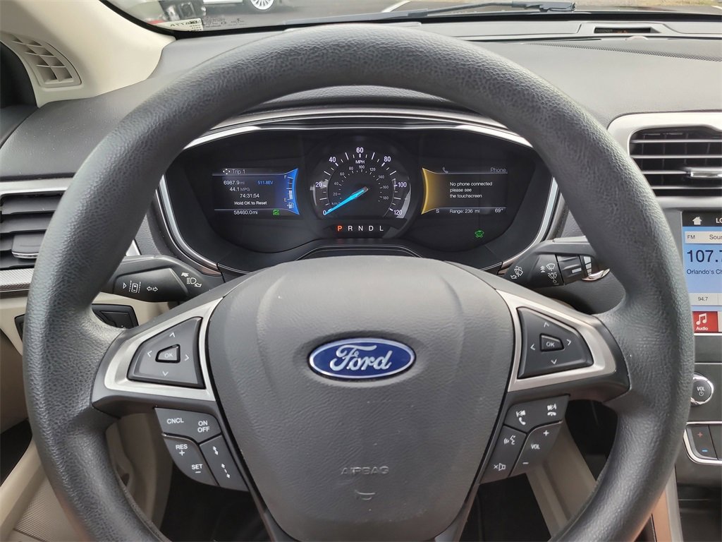 Certified 2019 Ford Fusion SE image 28