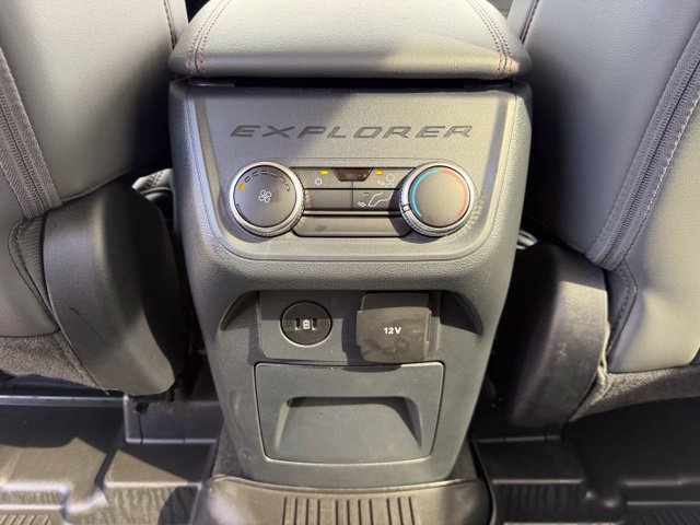 Certified 2025 Ford Explorer Active w/ Active Comfort Package RWD image 26
