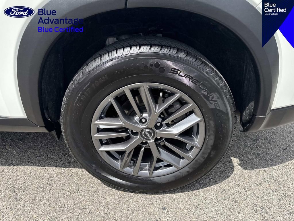 Used 2024 Nissan Rogue S AWD/4WD image 8