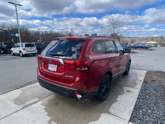 Used 2019 Mitsubishi Outlander LE image 9