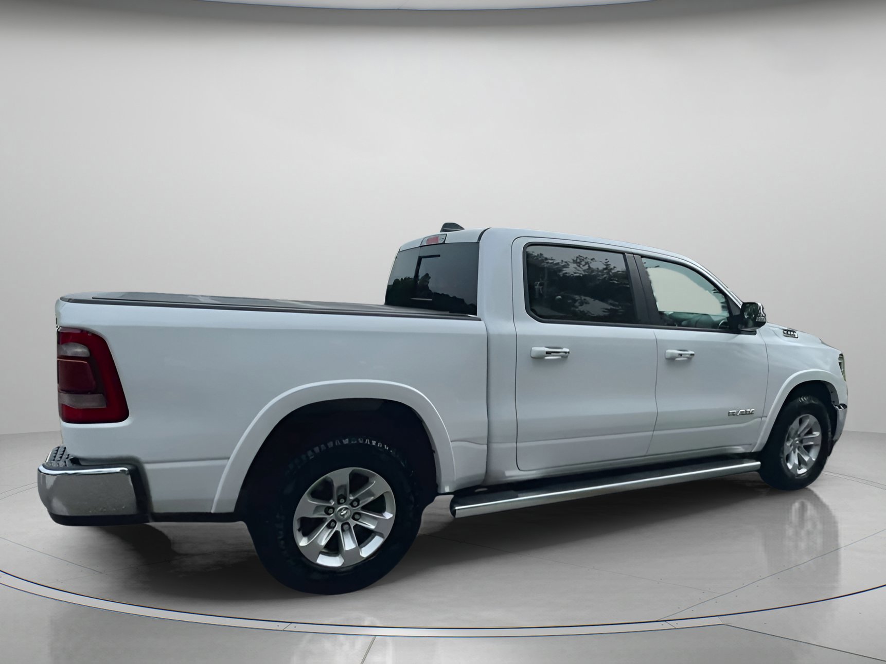 Used 2022 RAM 1500 Laramie image 22