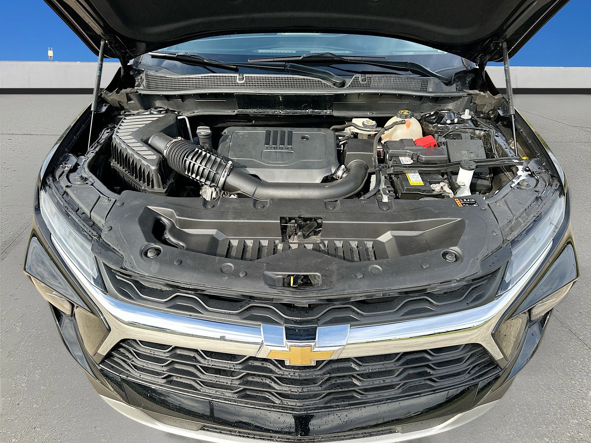 Used 2023 Chevrolet Blazer LT image 27