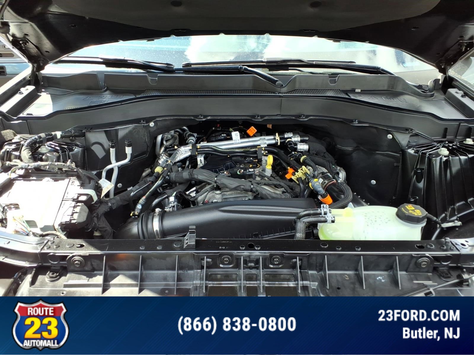 Certified 2025 Ford Explorer Active w/ Active Comfort Package AWD/4WD image 26