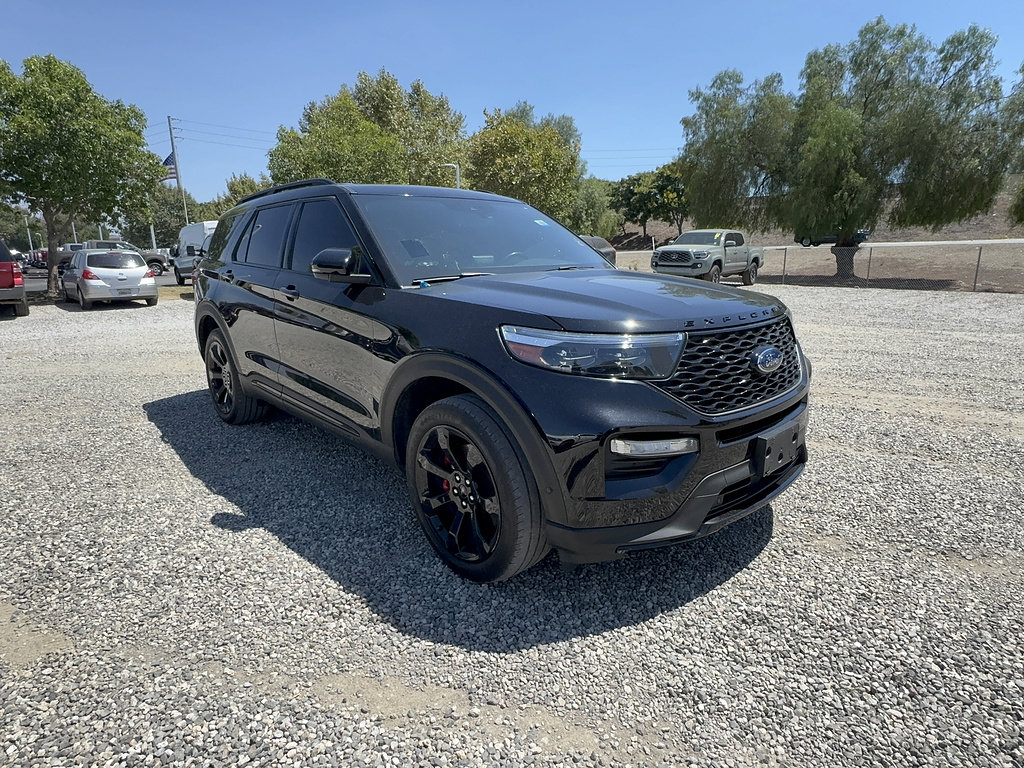 Certified 2022 Ford Explorer ST w/ Equipment Group 401A AWD/4WD image 4