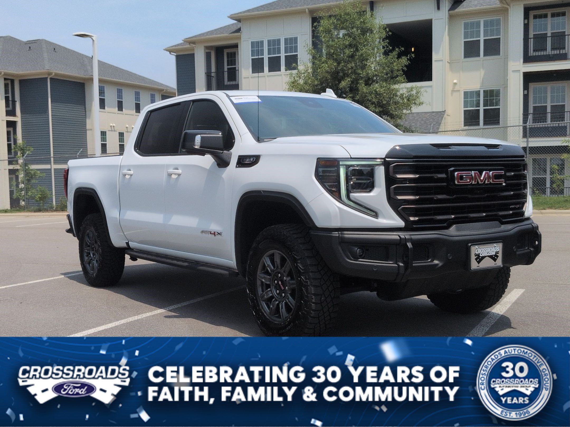 Used 2025 GMC Sierra 1500 AT4X AWD/4WD image 1