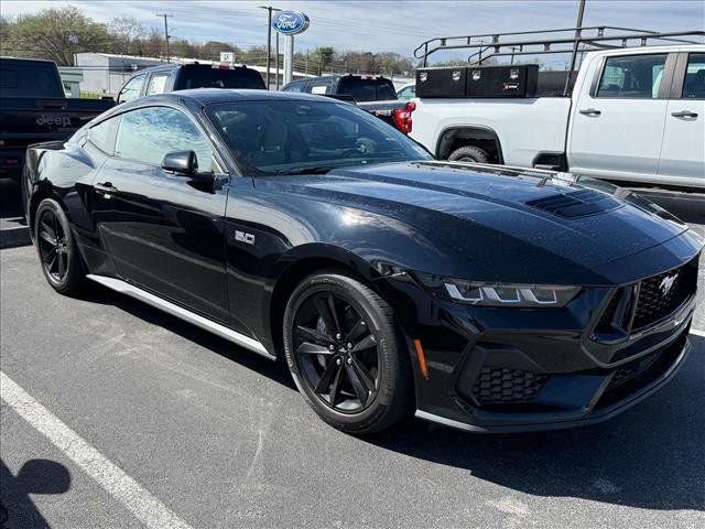 Certified 2025 Ford Mustang GT image 4