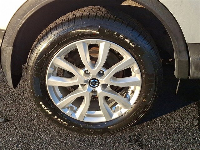 Used 2020 Nissan Rogue Sport SV image 8