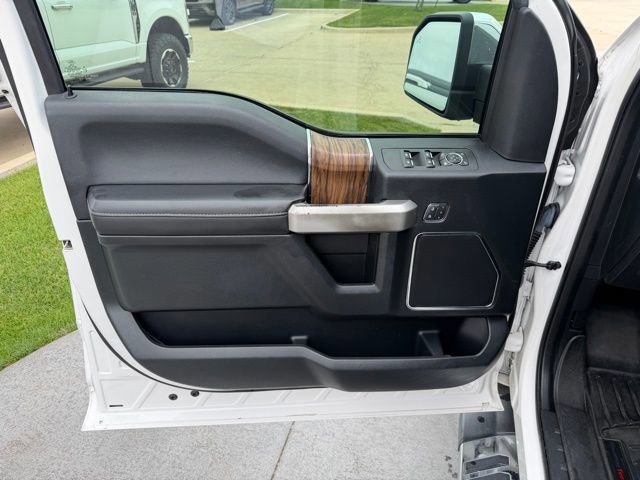 Certified 2019 Ford F150 Lariat image 8