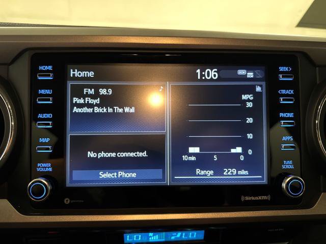Used 2022 Toyota Tacoma SR5 w/ Technology Package RWD image 25