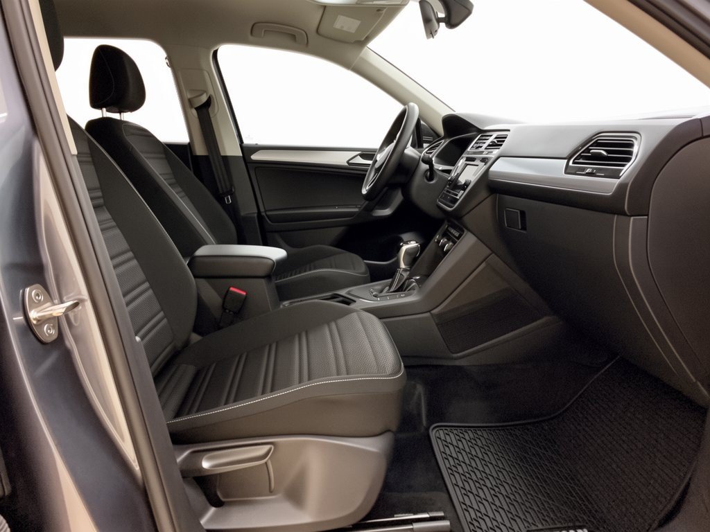 Used 2023 Volkswagen Tiguan S FWD image 30