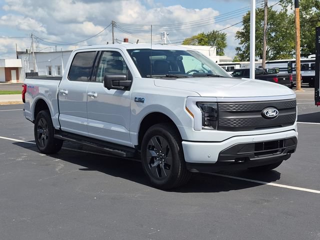 Certified 2025 Ford F150 Lightning Flash AWD/4WD image 3