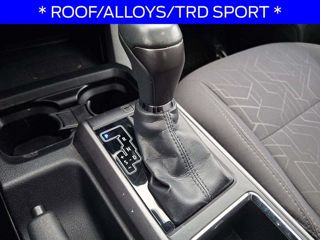 Used 2017 Toyota Tacoma TRD Sport AWD/4WD image 15