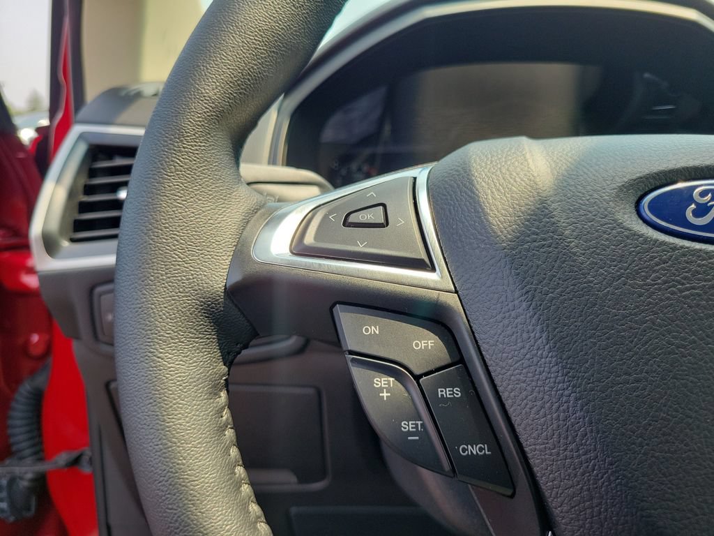 Certified 2024 Ford Edge SEL w/ Convenience Package AWD/4WD image 24
