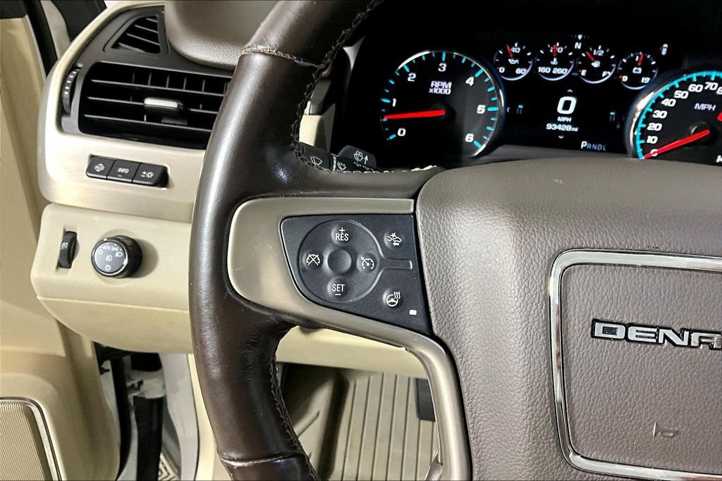 Used 2019 GMC Yukon XL Denali w/ Open Road Package RWD image 14
