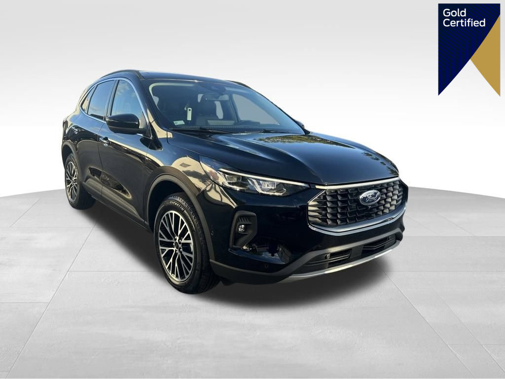 Certified 2024 Ford Escape SE w/ PHEV Premium Package image 1