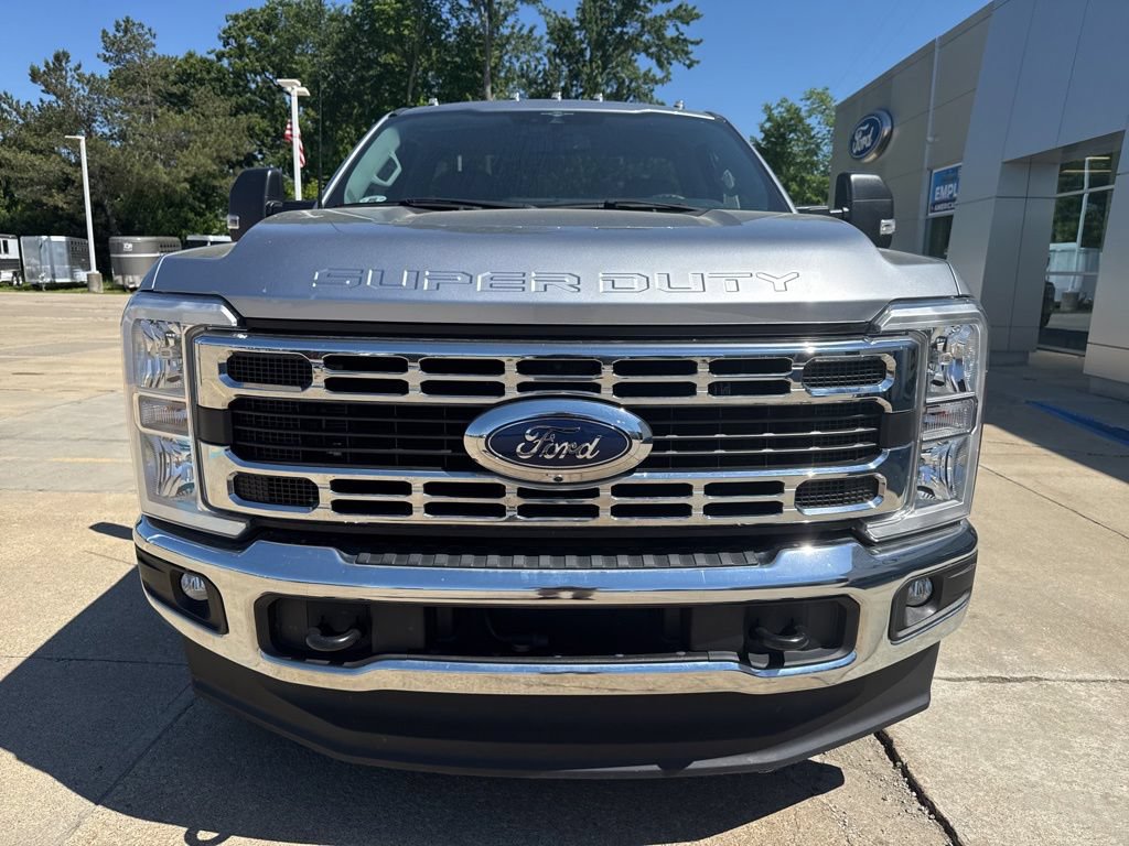 Certified 2023 Ford F250 XLT w/ 360-Degree Camera Package AWD/4WD image 30