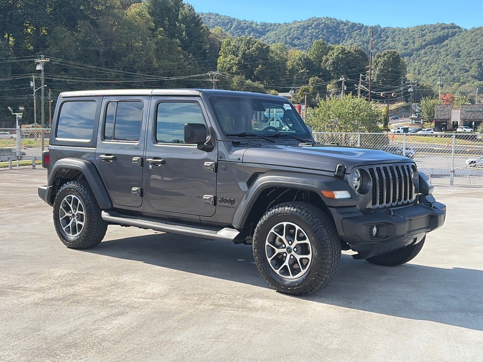 Used 2024 Jeep Wrangler Unlimited Sport