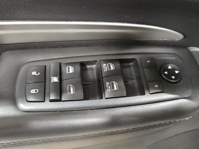 Used 2018 Dodge Durango SXT w/ Quick Order Package 2BB AWD/4WD image 12