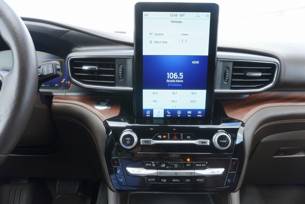 Certified 2023 Ford Explorer King Ranch w/ Technology Package image 10