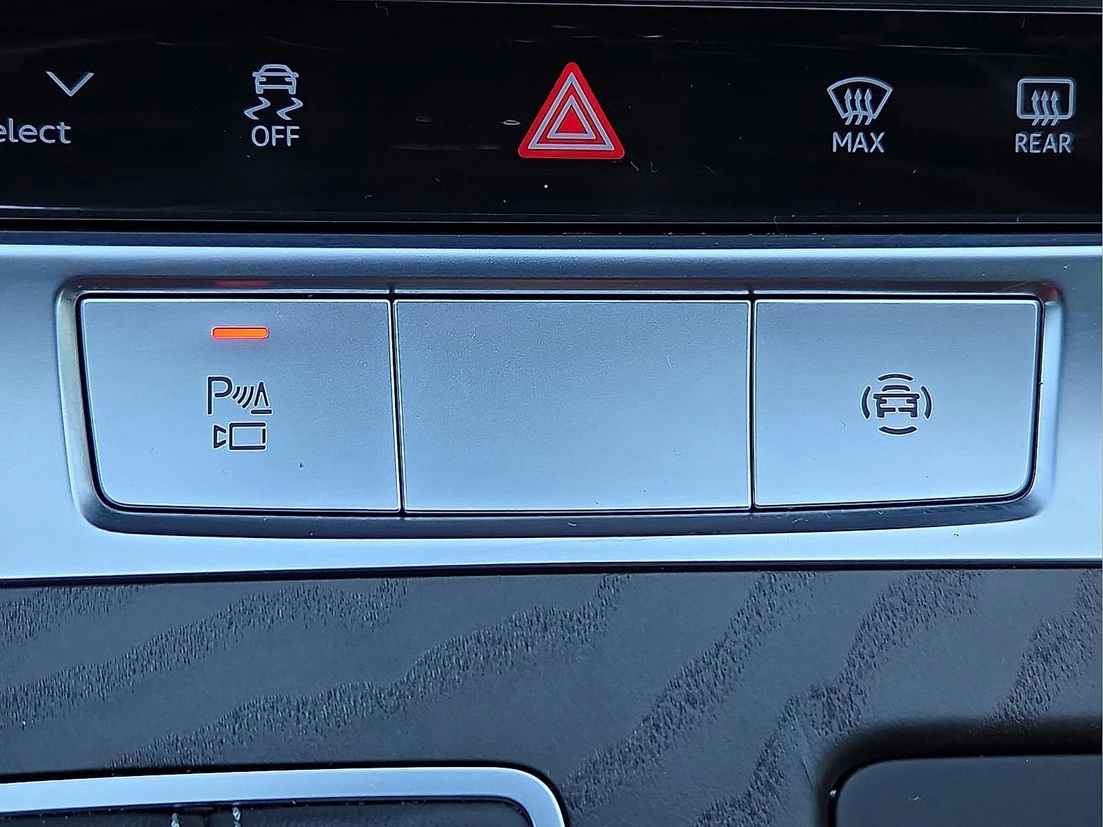 Used 2023 Audi A7 3.0T Premium Plus image 18