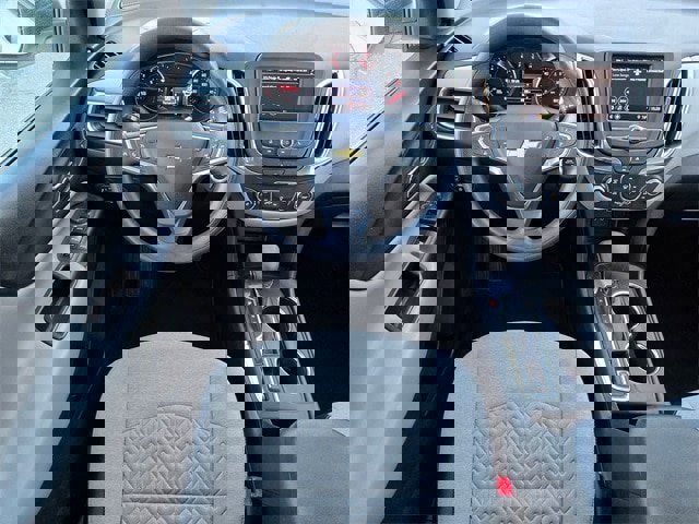 Used 2022 Chevrolet Equinox LS w/ LS Convenience Package image 8