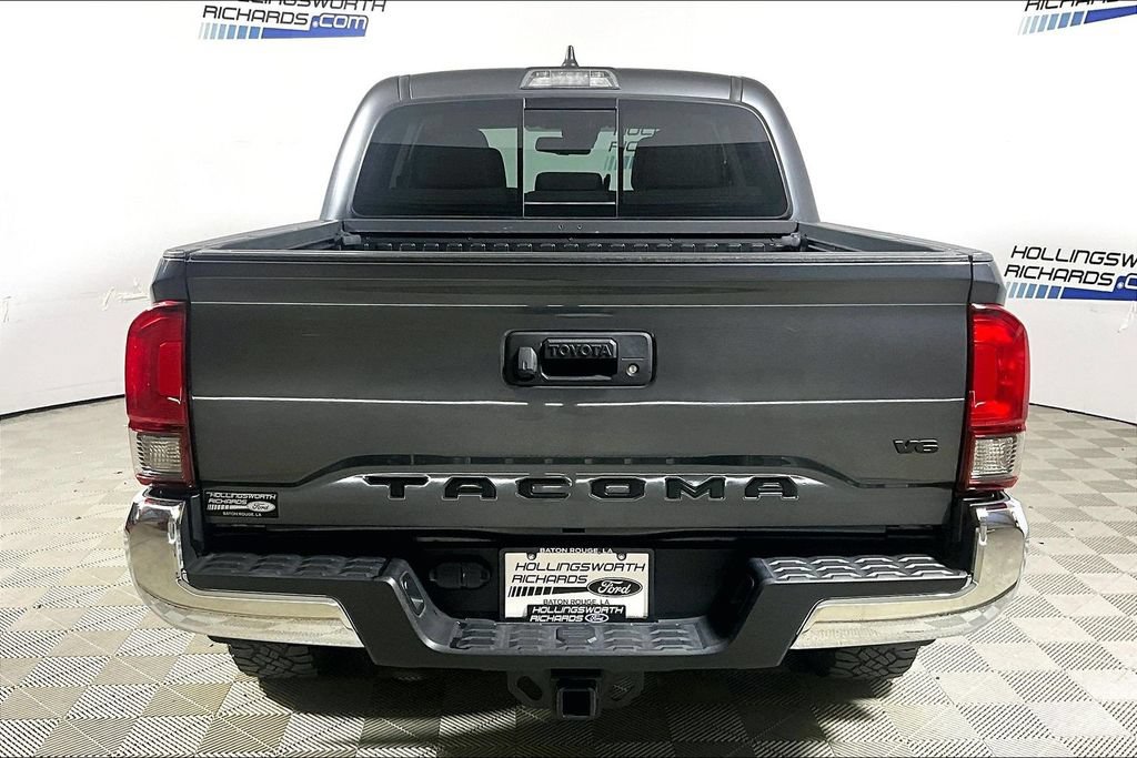 Used 2023 Toyota Tacoma SR5 RWD image 4