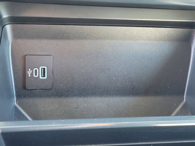 Certified 2023 Ford F250 XLT w/ FX4 Off-Road Package image 29