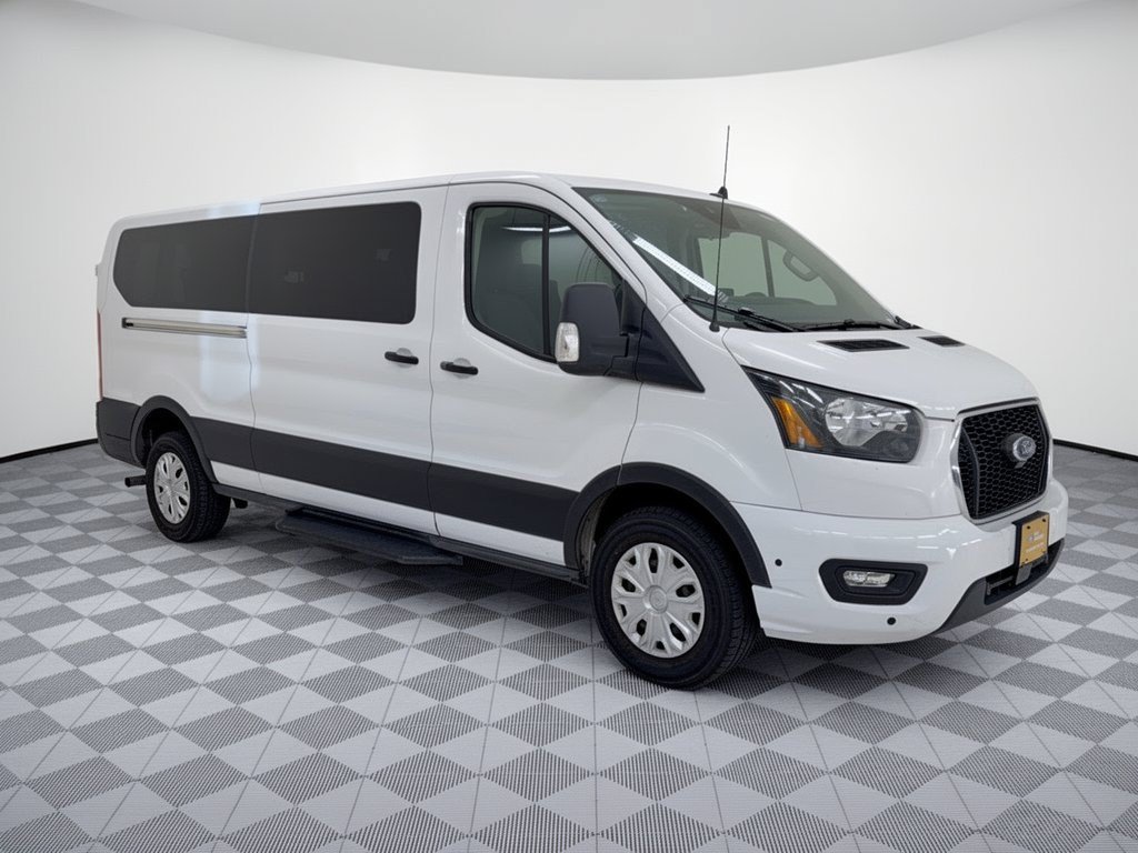 Certified 2025 Ford Transit 350 XLT RWD image 5