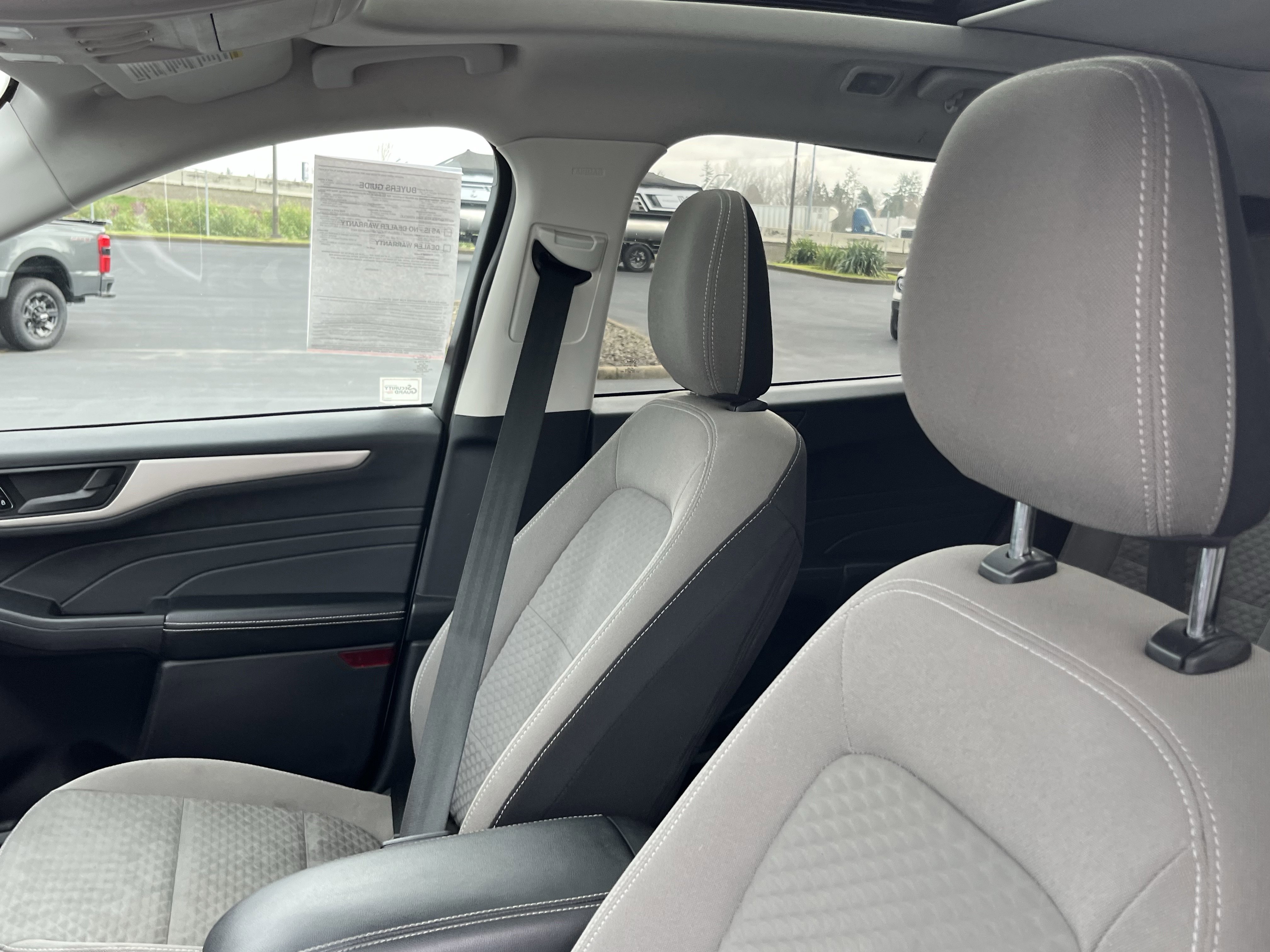 Certified 2022 Ford Escape SE w/ SE Sport Appearance Package image 13