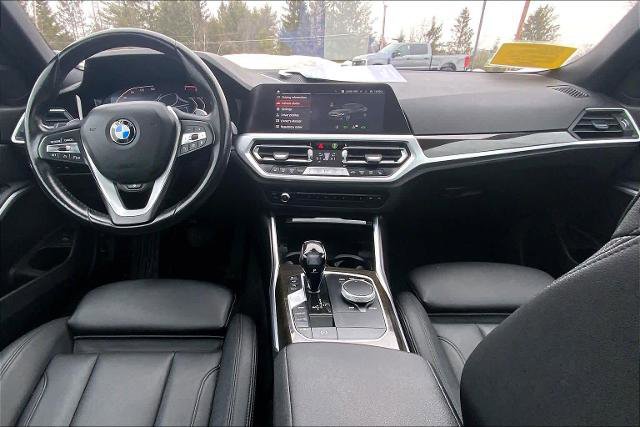 Used 2020 BMW 330i xDrive Sedan w/ Premium Package image 16