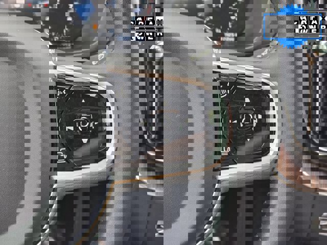 Used 2021 Volvo XC60 T5 Inscription w/ Protection Package image 27