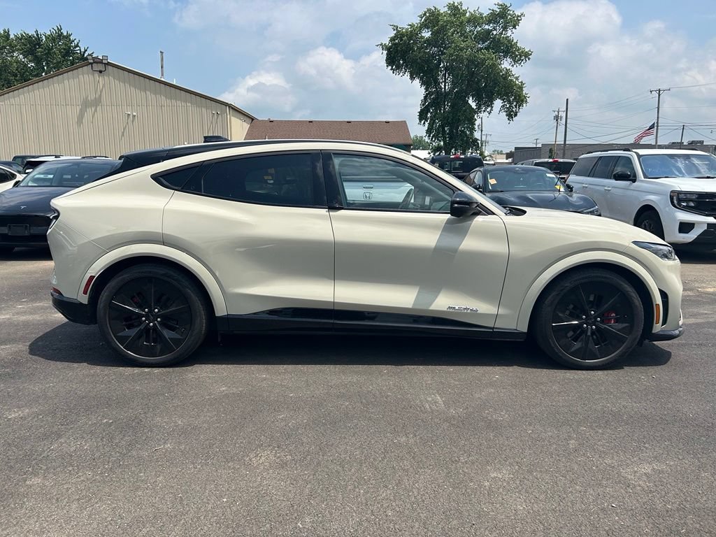 Certified 2025 Ford Mustang Mach-E GT AWD/4WD image 9