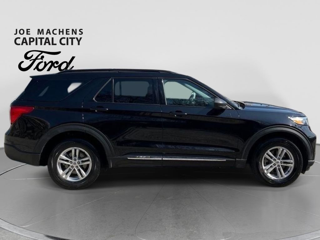 Certified 2023 Ford Explorer XLT w/ Equipment Group 202A AWD/4WD image 6