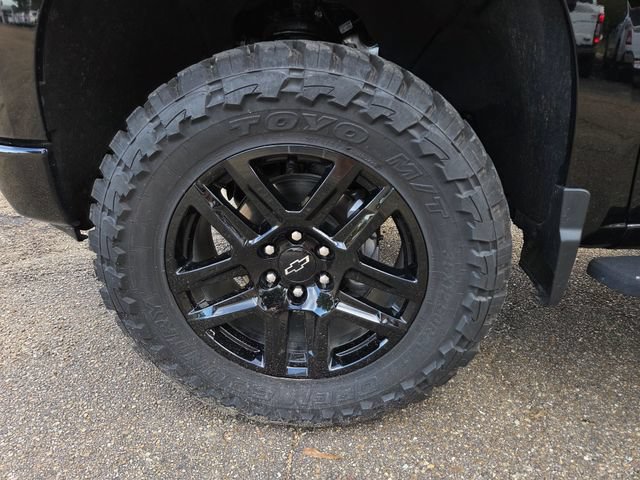 Used 2025 Chevrolet Silverado 1500 LT Trail Boss AWD/4WD image 26