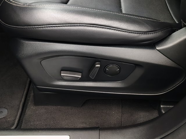 Certified 2022 Ford Explorer Limited w/ Equipment Group 301A AWD/4WD image 26