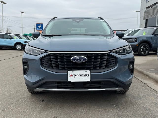 Certified 2025 Ford Escape Platinum image 6