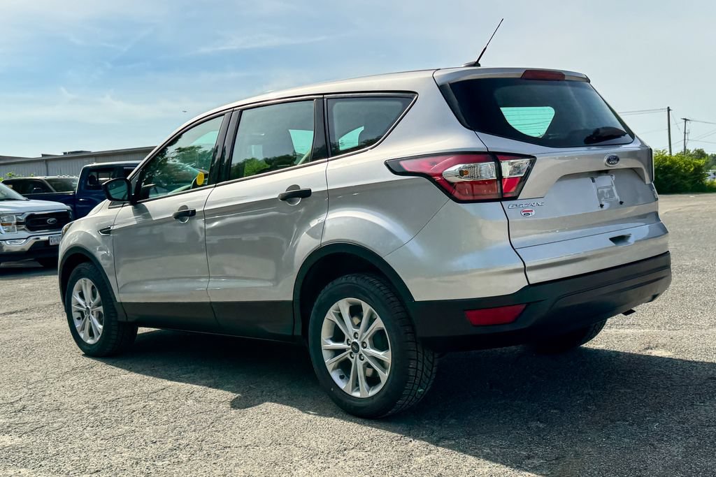 Certified 2018 Ford Escape S FWD image 5