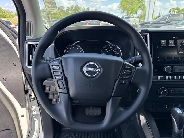 Used 2025 Nissan Frontier SV image 21