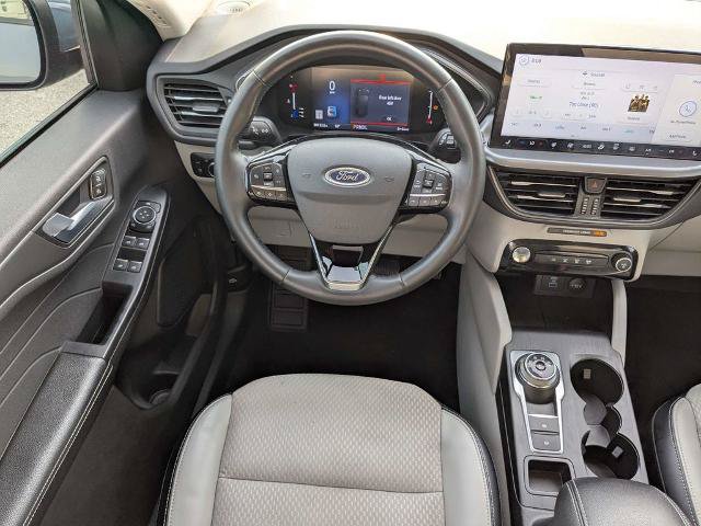 Certified 2023 Ford Escape SE FWD image 17